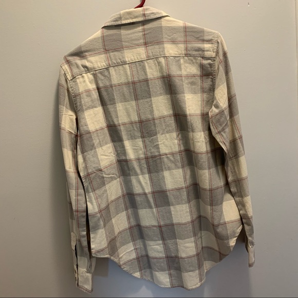 Tentree woman’s Lush Button Up, size M, NWT - Picture 3 of 3